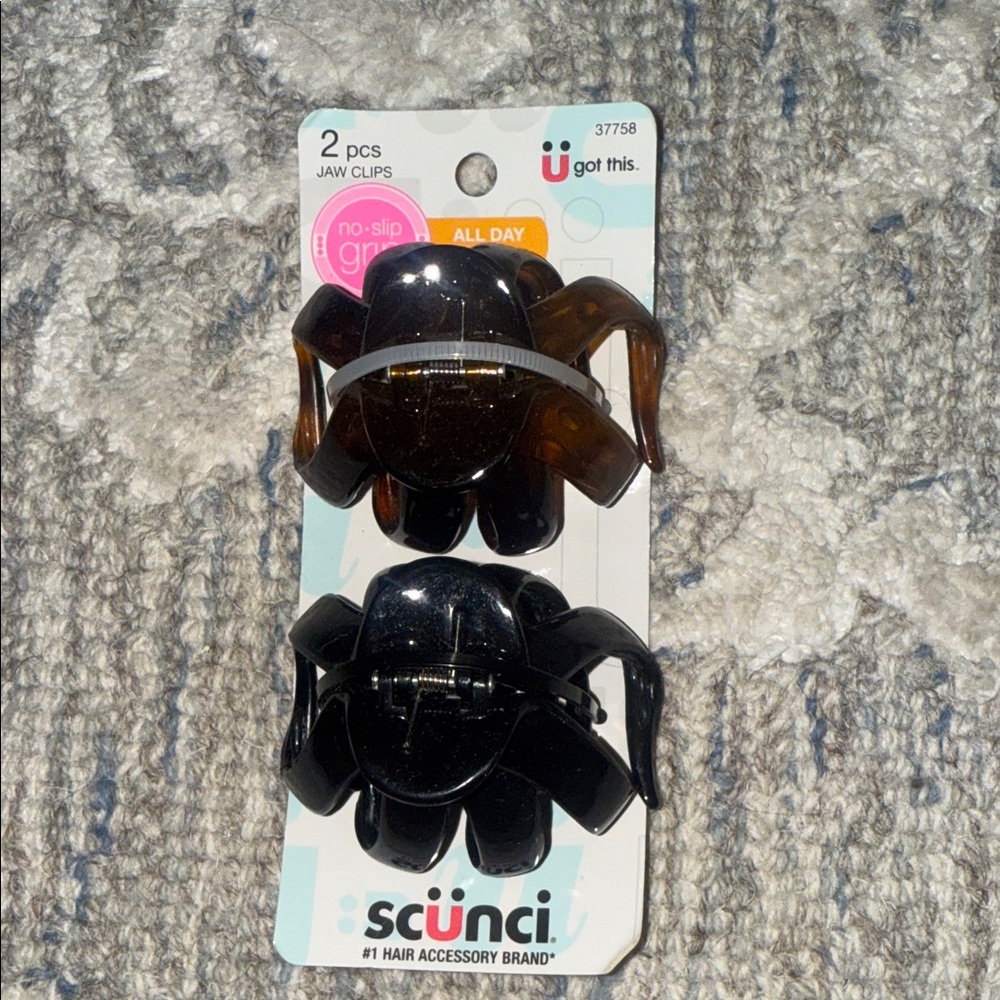 scunci Kids Jaw Clip Duo in Black and Tortoiseshell
